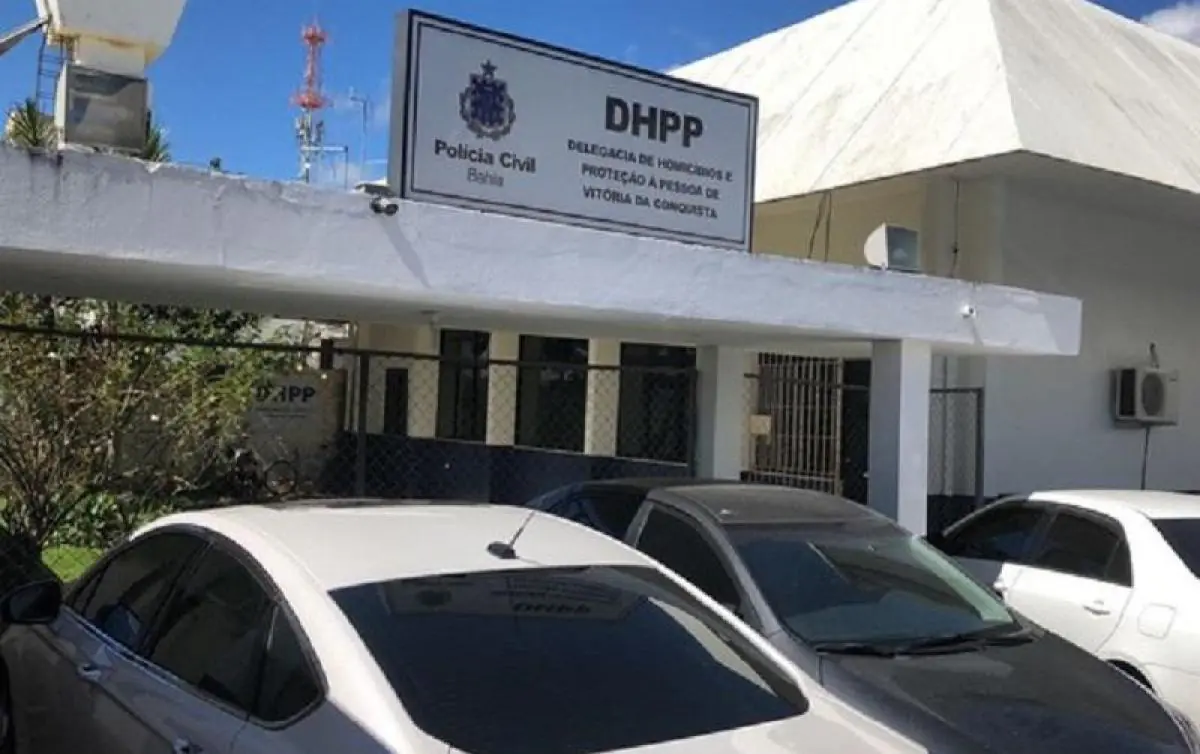 PM prende mulher suspeita de agredir filho de 1 ano após ele derrubar