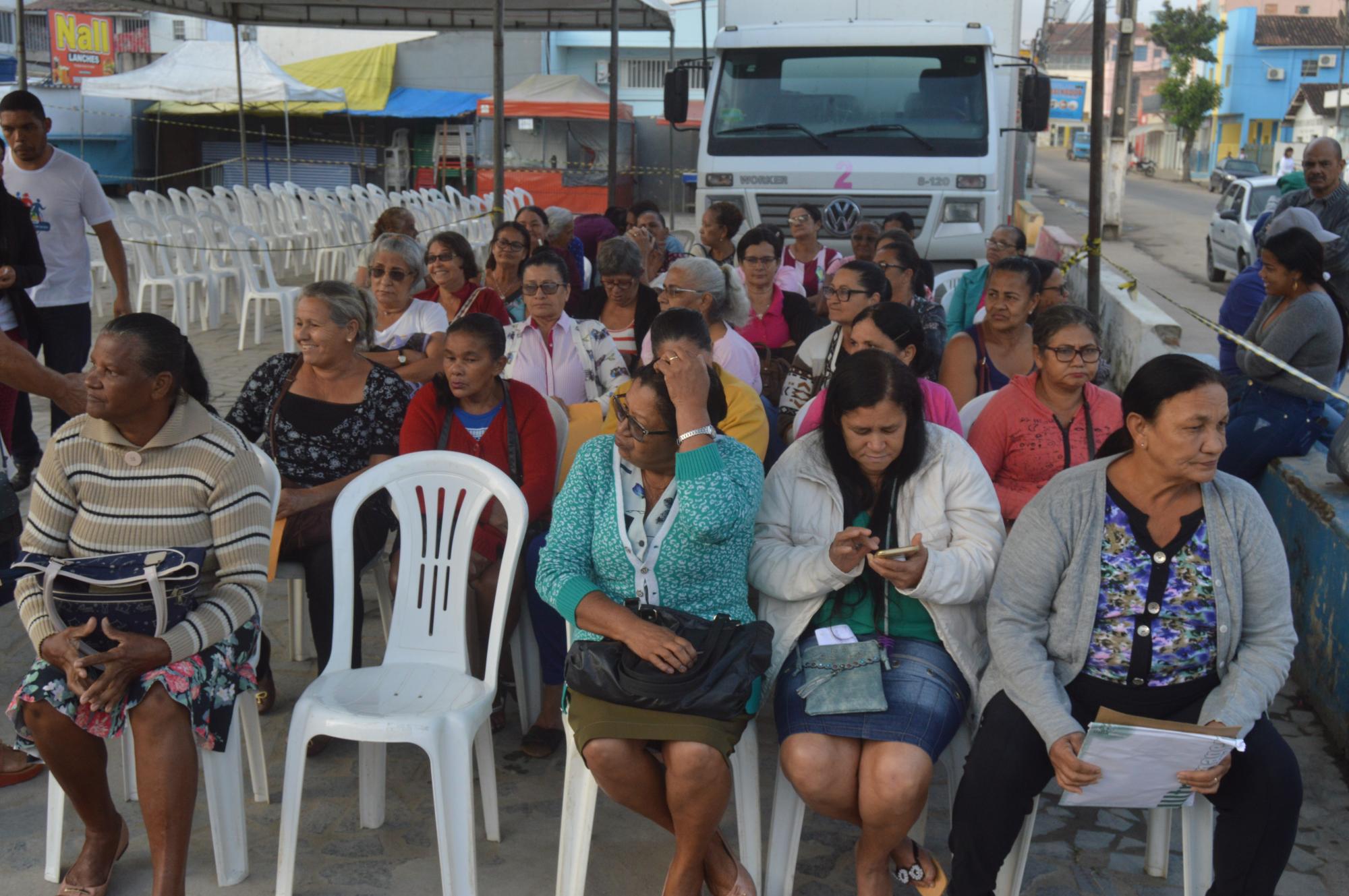 O Saúde sem Fronteiras - Rastreamento do Câncer de Mama está atendendo em Medeiros Neto