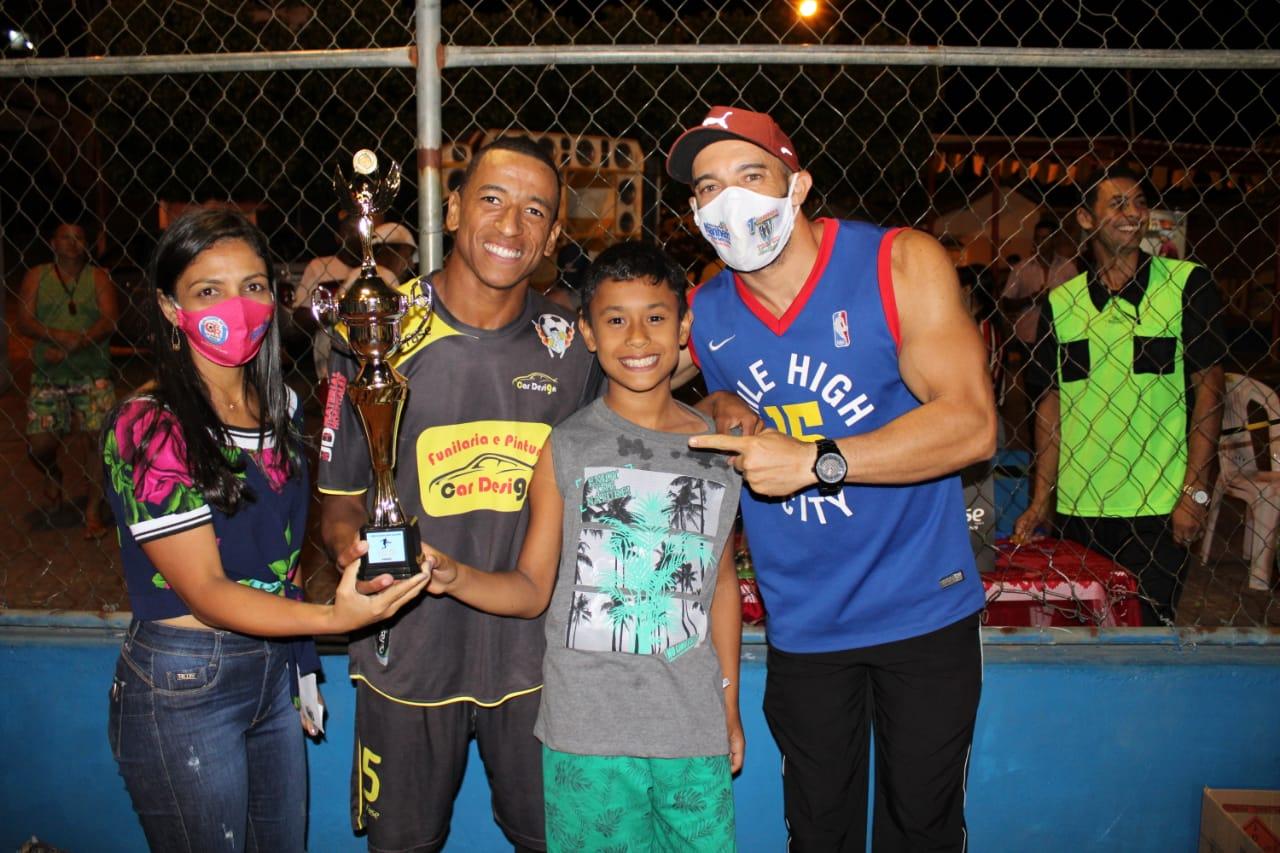 Equipe da Metodista Wesleyana ganha 1º Torneio da Amizade de Futsal de Itanhém