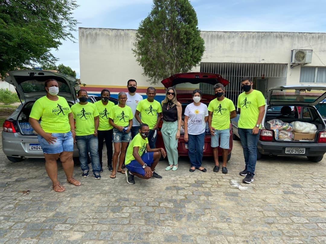 Em campanha, equipe Água Preta de Atletismo arrecada alimentos para famílias afetadas pela enchente em Medeiros Neto