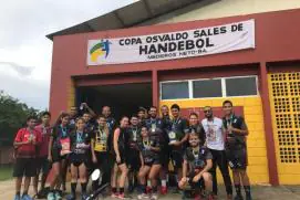 1ª Copa Osvaldo Sales de Handebol chega ao fim e Medeiros Neto se consagra campeã no masculino