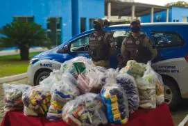 44ª CIPM entrega alimentos arrecadados na Campanha Força Solidária para a APAE de Medeiros Neto