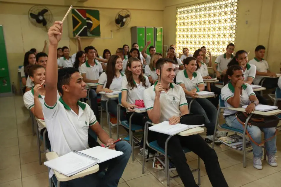 Ano letivo da rede estadual voltará de forma remota no dia 15 de março