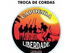 Batizado e troca de cordas de capoeira conta com a presença de toda a comunidade em Vereda