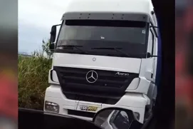Caminhão com carga de ar-condicionado roubado é encontrado abandonado em estrada vicinal de Itabela