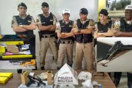 Operação conjunta da Policia Mineira prende suspeitos e apreende armas, drogas e munições em Nanuque