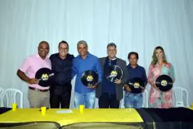 Cerimônia pública marca a inauguração da Rádio Master FM de Itanhém