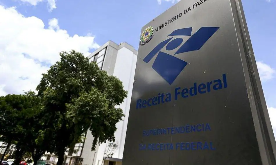 Concurso público com 699 vagas para a Receita Federal é autorizado