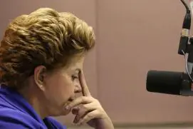 “Estou vendo uma luz no fim do túnel”, diz Dilma a rádios na Bahia