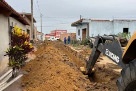 Embasa amplia abastecimento de água em bairros de Medeiros Neto