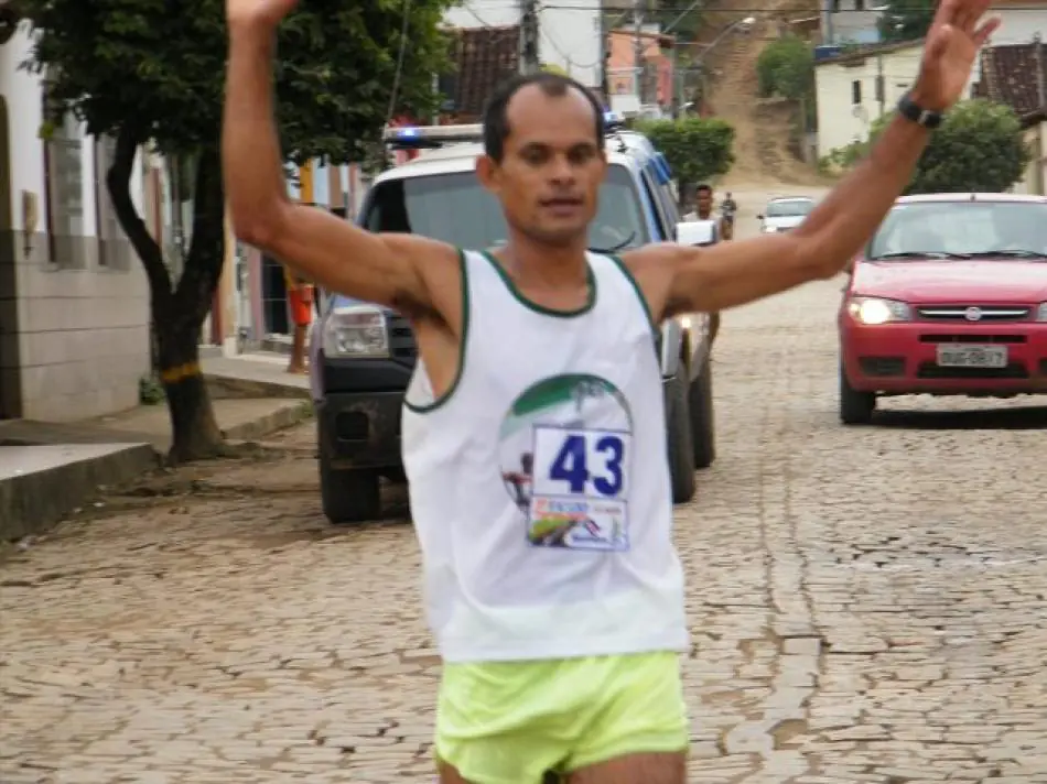 Itanhém realiza a 3ª Corrida 02 de Julho 