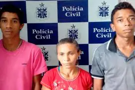 Mãe é presa acusada de promover festas para filhas de 12 e 13 anos serem estupradas