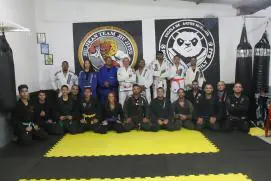 Jiu Jitsu de Itanhém realiza graduação de alunos com presença do bicampeão mundial Mestre Caxambu