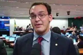 Em vídeo, Deputado Uldurico Junior tenta se justificar porque votou a favor de Emenda Polêmica