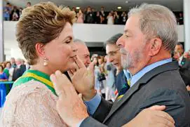 Lula avisa à ‘elite’ que vai entrar na briga para defender governo de Dilma.