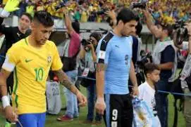 Brasil sai na frente, mas cede empate ao Uruguai pelas Eliminatórias