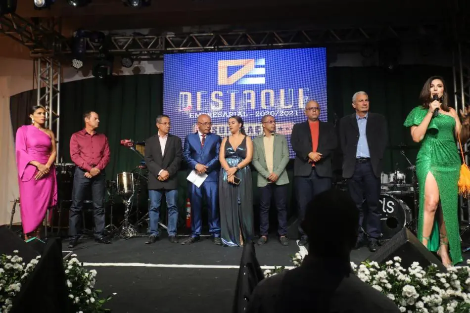 CDL celebra a realização do Destaque Empresarial de Medeiros Neto 2020/2021