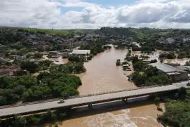 Semana de Natal com tempestades no extremo sul da Bahia. Há possibilidade de até 300 mm de chuva