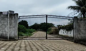 Vídeo: família enfrenta constrangimento durante sepultamento no Cemitério Alto da Colina, em Medeiros Neto